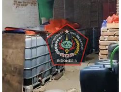 Kado Kemerdekaan: Polres Maros Bongkar Gudang Solar Ilegal