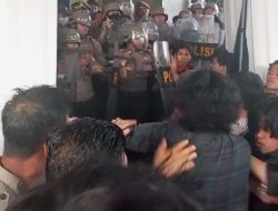 Kenaikan PBB-P2 Picu Aksi Ricuh Mahasiswa Bone, Tuntut Bupati Turun Tangan